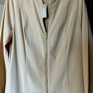 New Canella tan Chicos lightweight, zippered jacket with tags.